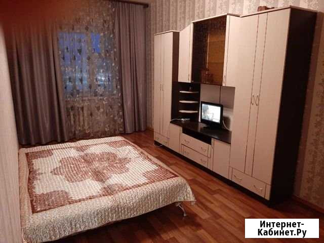 1-комнатная квартира, 40 м², 7/9 эт. в аренду посуточно в Нижневартовске Нижневартовск - изображение 1