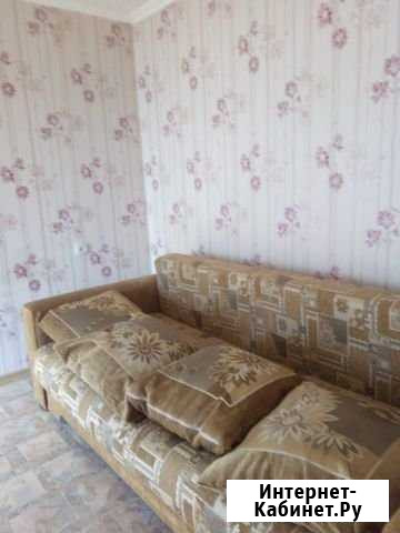 Комната 11 м² в 5-ком. кв., 2/5 эт. в аренду на длительный срок в Красноярске Красноярск - изображение 1