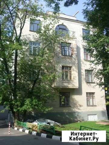 Комната 34.3 м² в 6-ком. кв., 2/4 эт. на продажу в Москве Москва - изображение 1
