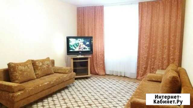 1-комнатная квартира, 32 м², 1/10 эт. в аренду посуточно в Каменске-Уральском Каменск-Уральский - изображение 1