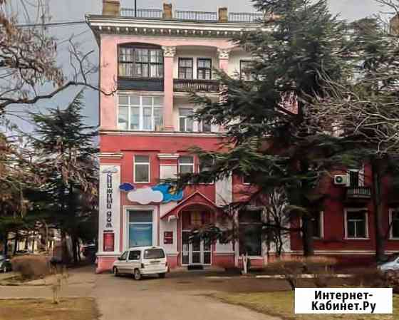 3-комнатная квартира, 82.6 м², 3/4 эт. на продажу в Феодосии Феодосия