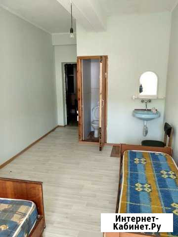 Комната 24 м² в 4-ком. кв., 2/3 эт. в аренду на длительный срок в Сочи Сочи - изображение 1
