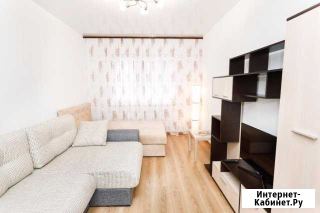 1-комнатная квартира, 40 м², 8/25 эт. в аренду посуточно в Екатеринбурге Екатеринбург - изображение 1