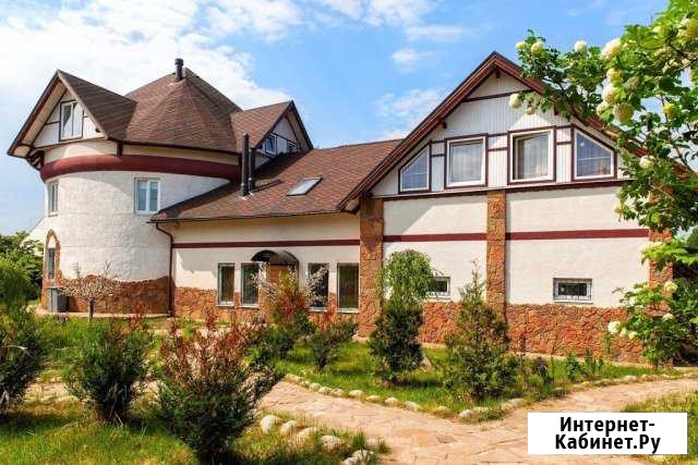 Коттедж 600 м² на участке 52 сот. в аренду посуточно в Токсово Токсово - изображение 1