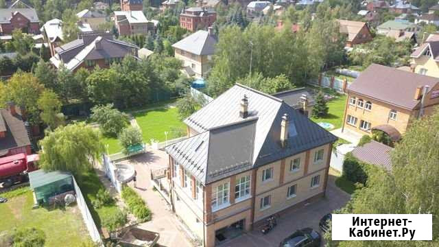 Коттедж 300 м² на участке 17 сот. в аренду посуточно в Пироговском Пироговский - изображение 1