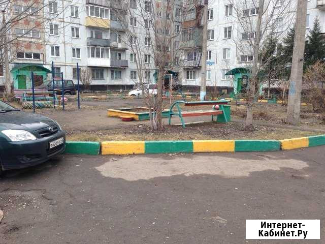 Комната 18 м² в 2-ком. кв., 2/9 эт. на продажу в Новокузнецке Новокузнецк - изображение 1