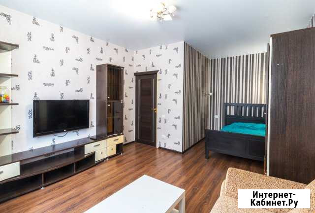 1-комнатная квартира, 45 м², 3/9 эт. в аренду посуточно в Омске Омск - изображение 1