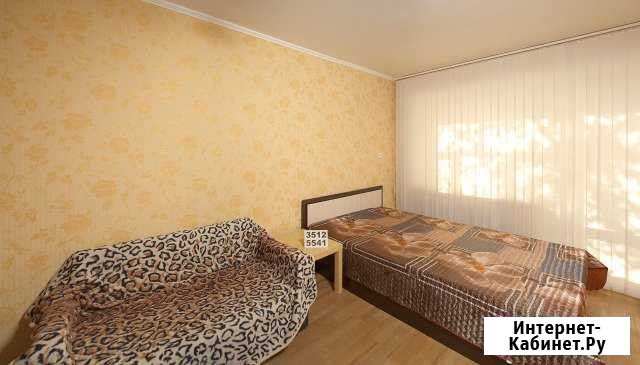 1-комнатная квартира, 35 м², 2/5 эт. в аренду посуточно в Омске Омск - изображение 1