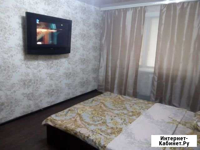 2-комнатная квартира, 45 м², 1/9 эт. в аренду посуточно в Волжском Волгоградской области Волжский Волгоградской области - изображение 1