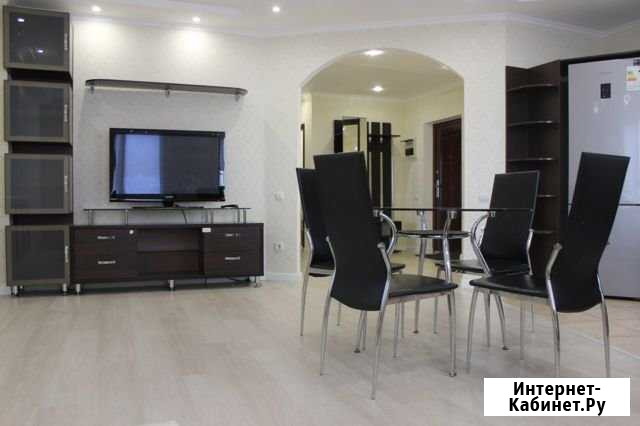 3-комнатная квартира, 90 м², 12/16 эт. в аренду на длительный срок в Астрахани Астрахань - изображение 1