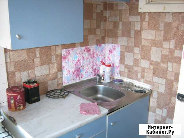 Комната 15 м² в 3-ком. кв., 1/5 эт. в аренду посуточно в Екатеринбурге Екатеринбург - изображение 1