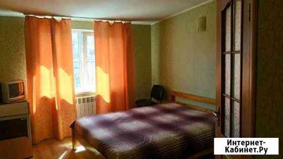 Комната 15 м² в 9-ком. кв., 2/2 эт. в аренду посуточно в Симферополе Симферополь