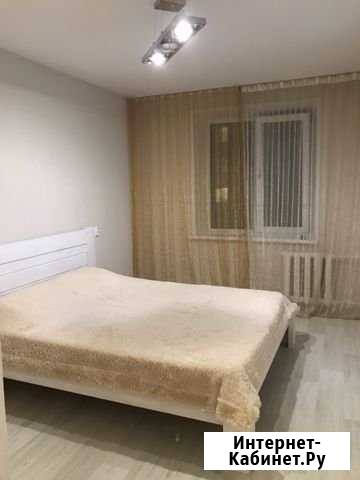 2-комнатная квартира, 54 м², 2/10 эт. в аренду посуточно в Хабаровске Хабаровск - изображение 1