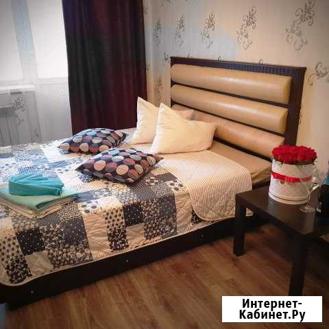 1-комнатная квартира, 52 м², 4/9 эт. в аренду посуточно в Омске Омск - изображение 1