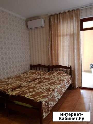 Комната 24 м² в > 9-ком. кв., 1/3 эт. в аренду на длительный срок в Сочи Сочи - изображение 1