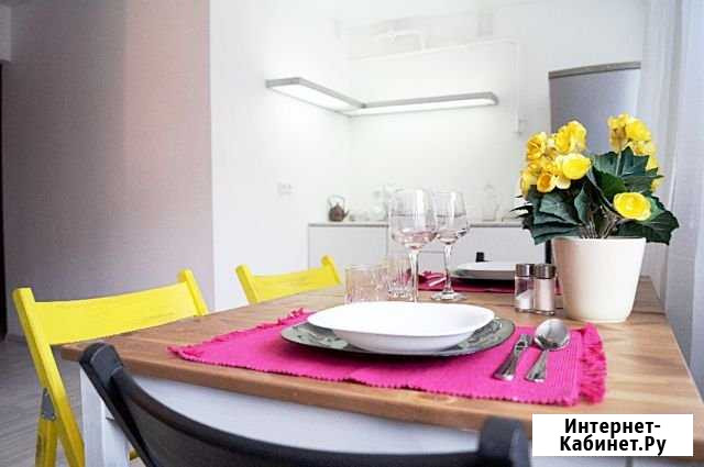 Квартира-студия, 35 м², 2/5 эт. в аренду на длительный срок в Волгограде Волгоград - изображение 1