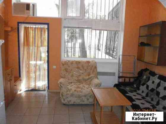 2-комнатная квартира, 45 м², 1/2 эт. в аренду посуточно в Ялте Ялта