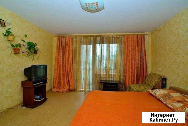 1-комнатная квартира, 43 м², 1/10 эт. в аренду посуточно в Челябинске Челябинск - изображение 1