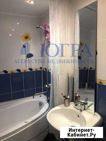 1-комнатная квартира, 53.3 м², 5/5 эт. на продажу в Нижневартовске Нижневартовск - изображение 1