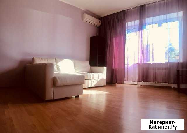1-комнатная квартира, 55 м², 1/10 эт. в аренду посуточно в Аксае Ростовской области Аксай - изображение 1
