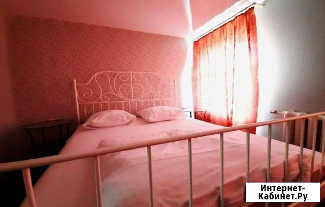 Комната 29.1 м² в > 9-ком. кв., 2/3 эт. в аренду посуточно в Москве Москва - изображение 1