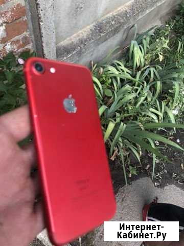 Телефон iPhone 7red 32g Майкоп - изображение 1