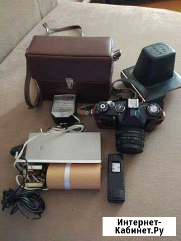 Плёночный фотоаппарат Зенит ем и фотовспышка Новочеркасск - изображение 1
