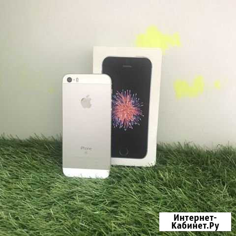 Телефон iPhone SE 32 GB Ставрополь - изображение 1