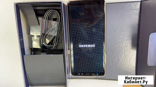 Телефон Samsung A730F/DS Galaxy A8 Plus (2018) Gol Санкт-Петербург - изображение 1