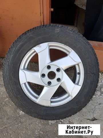 Колесо Duster - литье + Bridgestone Dueler AT 001 Смоленск - изображение 1