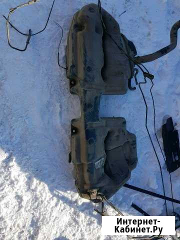 Топливный бак мерседес w202 c180 Новокуйбышевск - изображение 1