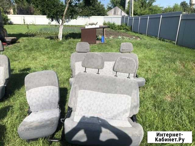 Задний ряд сидений Hyundai starex 2004 года Хомутово - изображение 1