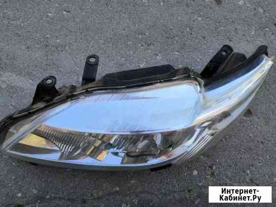 Фара Toyota Corolla e150 Энгельс
