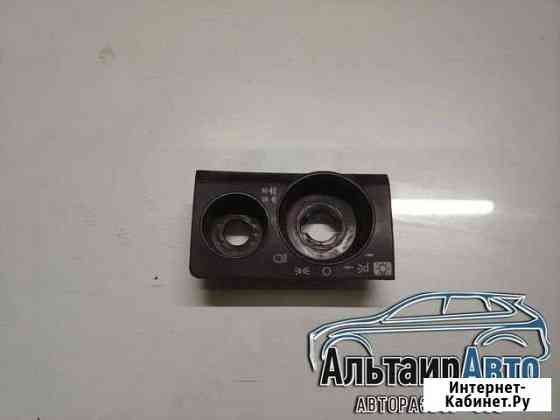 Накладка под включатель света Mercedes W126 Мурманск