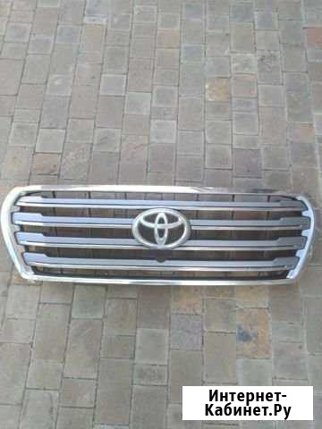 Решётка радиатора Toyota land cruiser 200 2012г Джанкой - изображение 1