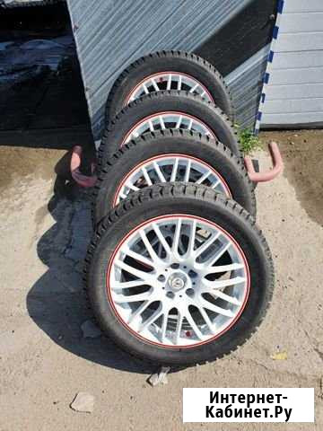 Колеса зимние шипы на дисках 225/50/R17 Новосибирск - изображение 1