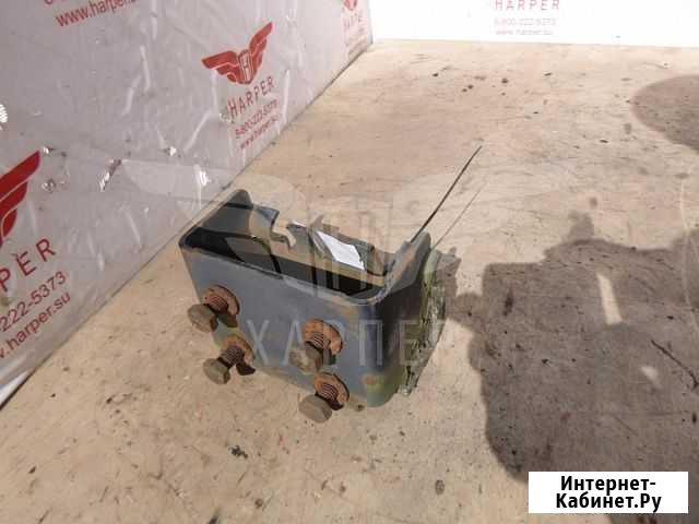 Кронштейн капота передний A17-13004-000 Федоровское - изображение 1