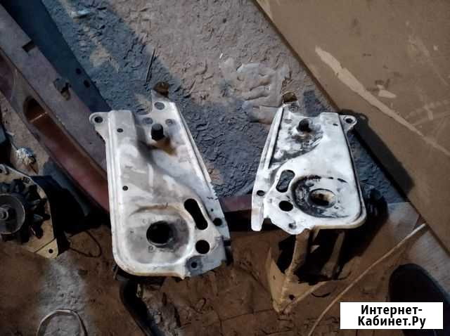 Панель передняя (телевизор) Ауди 80 87-91 Киров - изображение 1