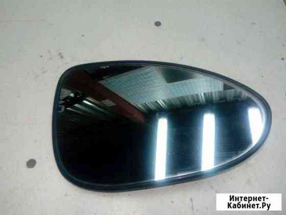 Зеркальный элемент Chevrolet Aveo t300 правый Владимир