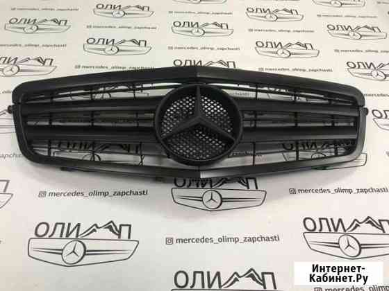 Решетка радиатора на Mercedes E class W212 дорест Казань