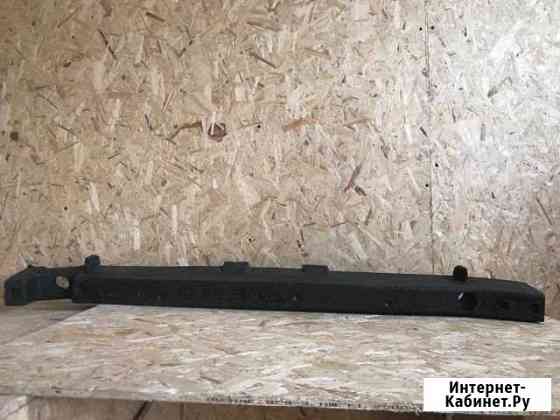 Наполнитель переднего бампера Golf VII 2014 Екатеринбург