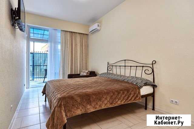 Квартира-студия, 24 м², 1/4 эт. в аренду посуточно в Алуште Алушта - изображение 1
