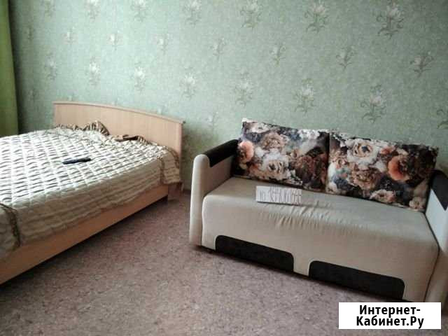 1-комнатная квартира, 50 м², 2/5 эт. в аренду посуточно в Рязани Рязань - изображение 1
