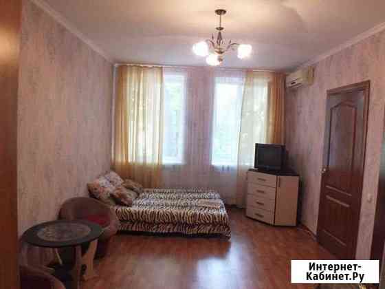 2-комнатная квартира, 50 м², 1/2 эт. в аренду посуточно в Феодосии Феодосия