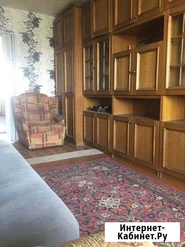 3-комнатная квартира, 76 м², 5/5 эт. в аренду на длительный срок в Миллерово Миллерово - изображение 1