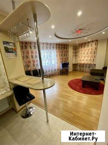 Квартира-студия, 64 м², 12/20 эт. в аренду посуточно в Нижневартовске Нижневартовск - изображение 1