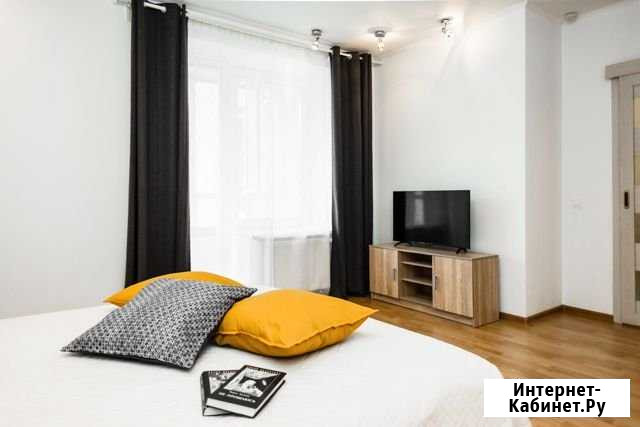 1-комнатная квартира, 43 м², 3/10 эт. в аренду посуточно в Екатеринбурге Екатеринбург - изображение 1