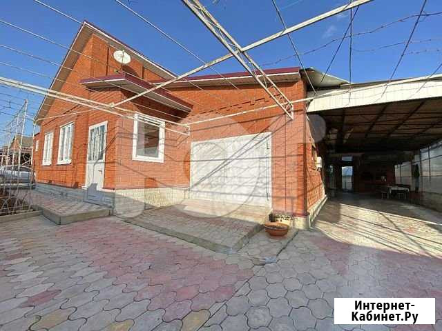Дом 130 м² на участке 8 сот. на продажу в Славянске-на-Кубани Славянск-на-Кубани - изображение 1