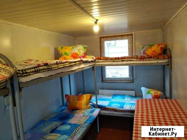 Комната 18 м² в 1-ком. кв., 1/1 эт. в аренду на длительный срок в Усть-Лугах Усть-Луга - изображение 1
