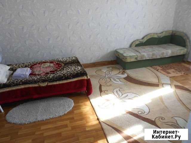 1-комнатная квартира, 35 м², 7/10 эт. в аренду посуточно в Смоленске Смоленск - изображение 1